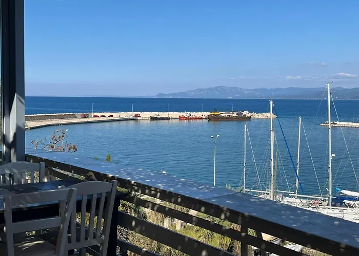 Karnagio 3* Kyparissia