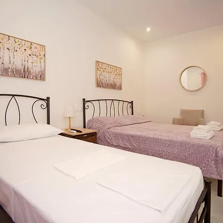 Karnagio Aparthotel Kyparissia