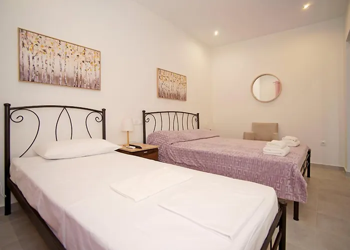 Karnagio Lejlighedshotel Kyparissia