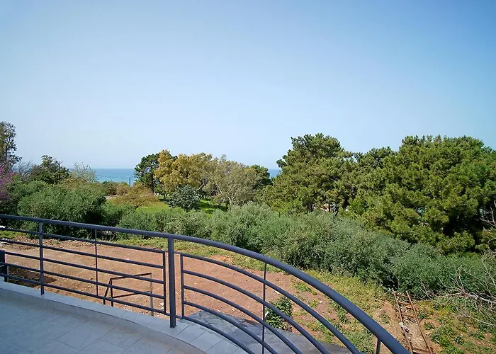 Karnagio 3* Kyparissia